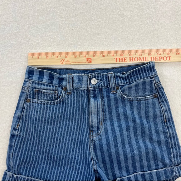 American Eagle Striped Denim Mom Shorts Size 0 - Picture 3 of 6